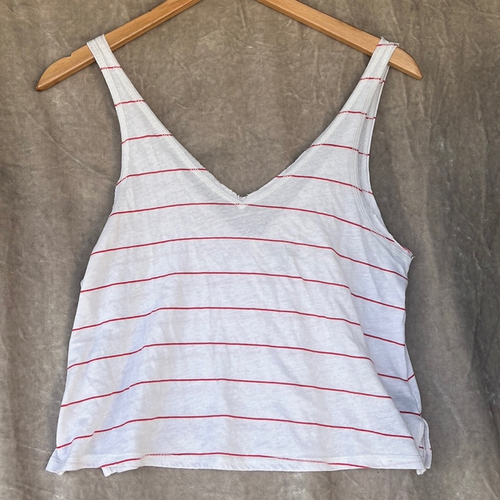 Urban Outfitters Crop Tank 🌵s/p
